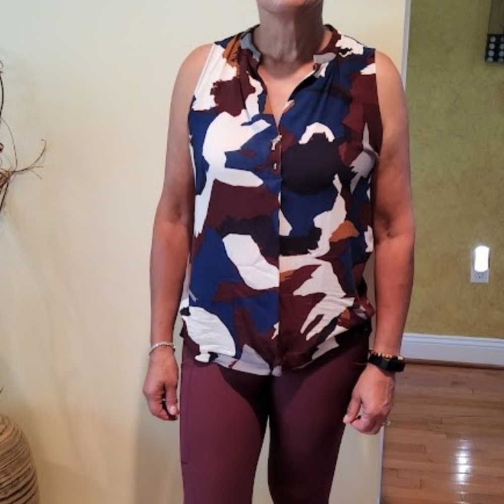 Loft Multi Color Sleeveless Blouse - Picture 2 of 5